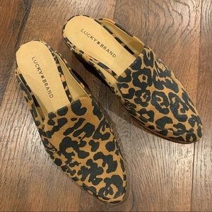 NWOT Lucky Brand Margret Mules Print